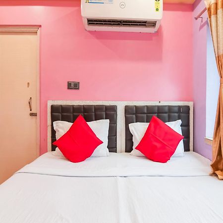 Oyo Flagship Hotel Red Velvet Hugli-Chinsurah Kültér fotó