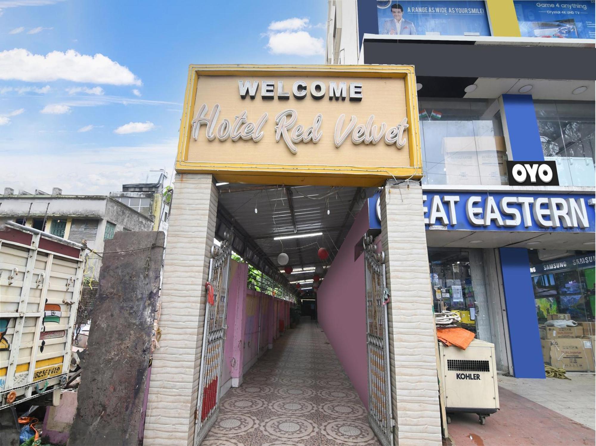 Oyo Flagship Hotel Red Velvet Hugli-Chinsurah Kültér fotó