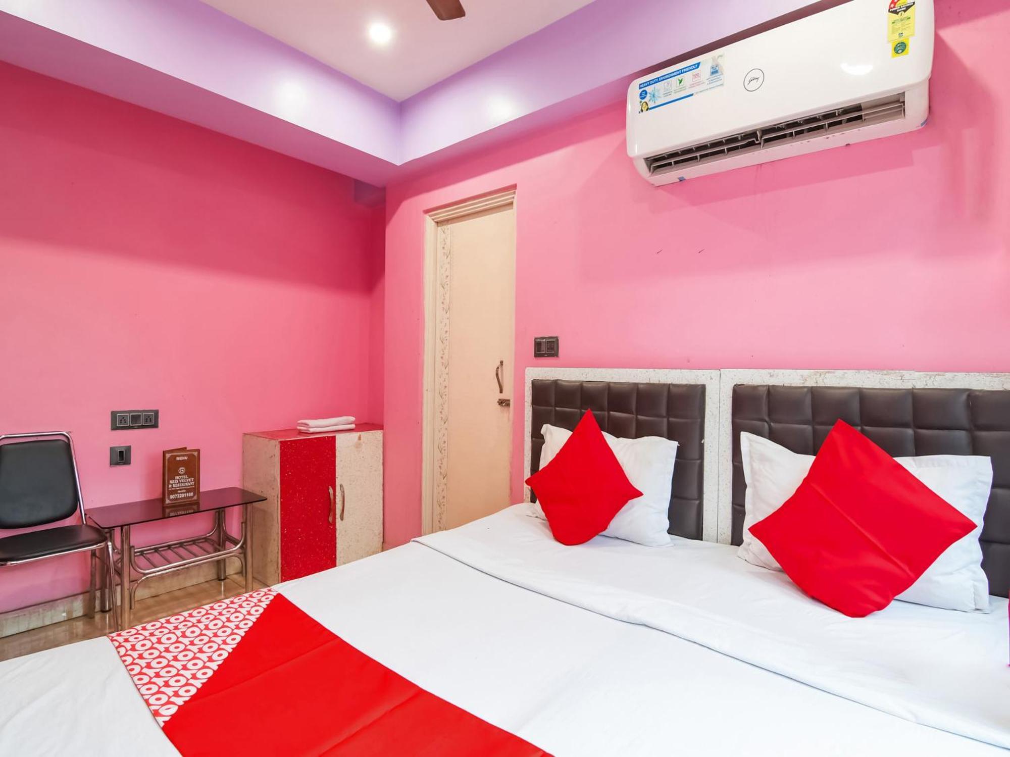 Oyo Flagship Hotel Red Velvet Hugli-Chinsurah Kültér fotó