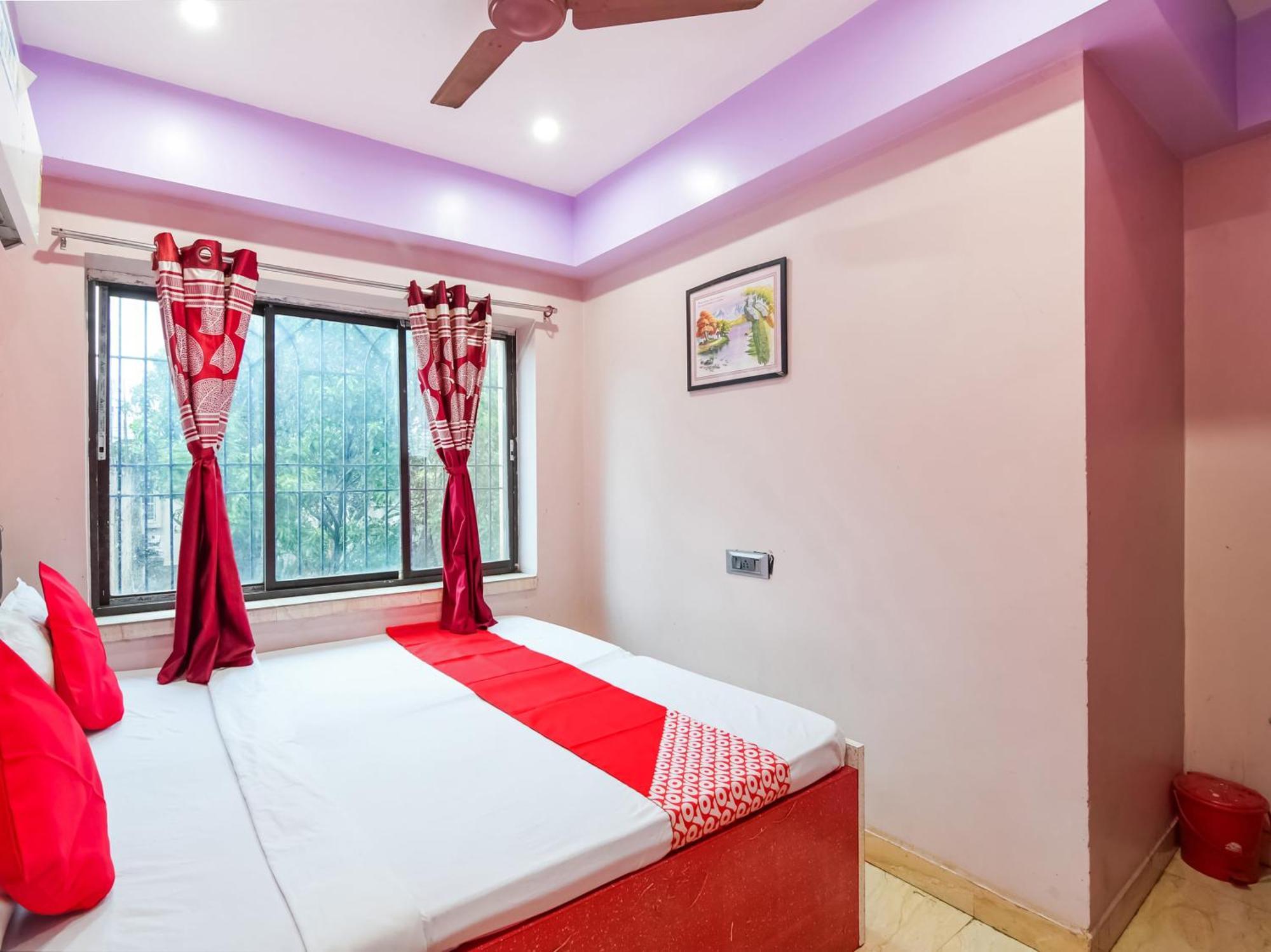 Oyo Flagship Hotel Red Velvet Hugli-Chinsurah Kültér fotó